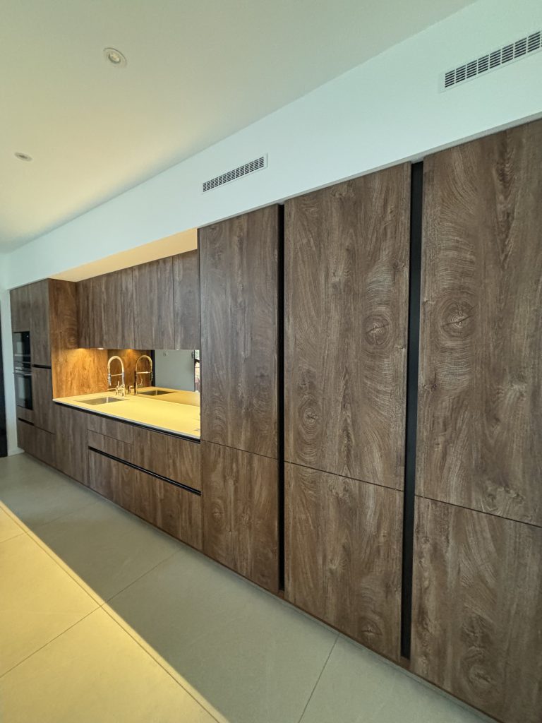 nouvelle cuisine moderne en bois