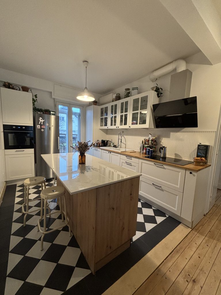 aménagement cuisine et îlot central