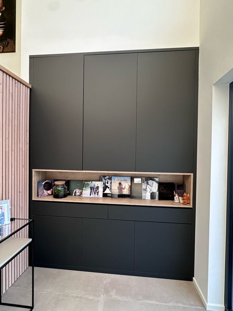 meuble salon avec placard